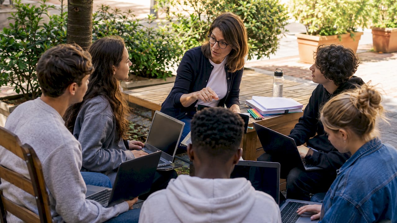 Interazione digitale docente-studente: guida 2026
